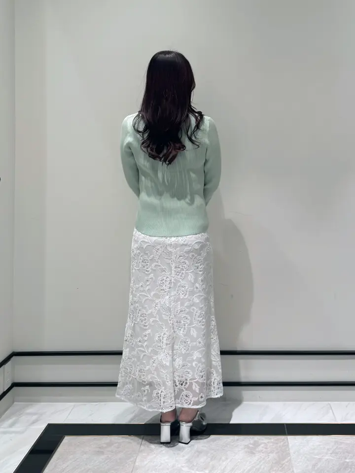 GRACE CONTINENTAL MOMOKO コーディネート画像