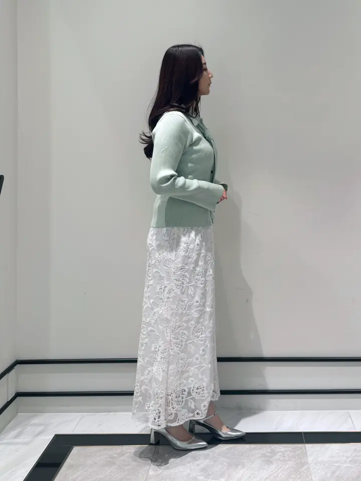 GRACE CONTINENTAL MOMOKO コーディネート画像