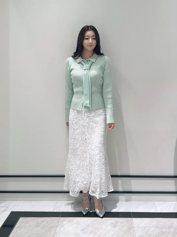 GRACE CONTINENTAL MOMOKO コーディネート画像