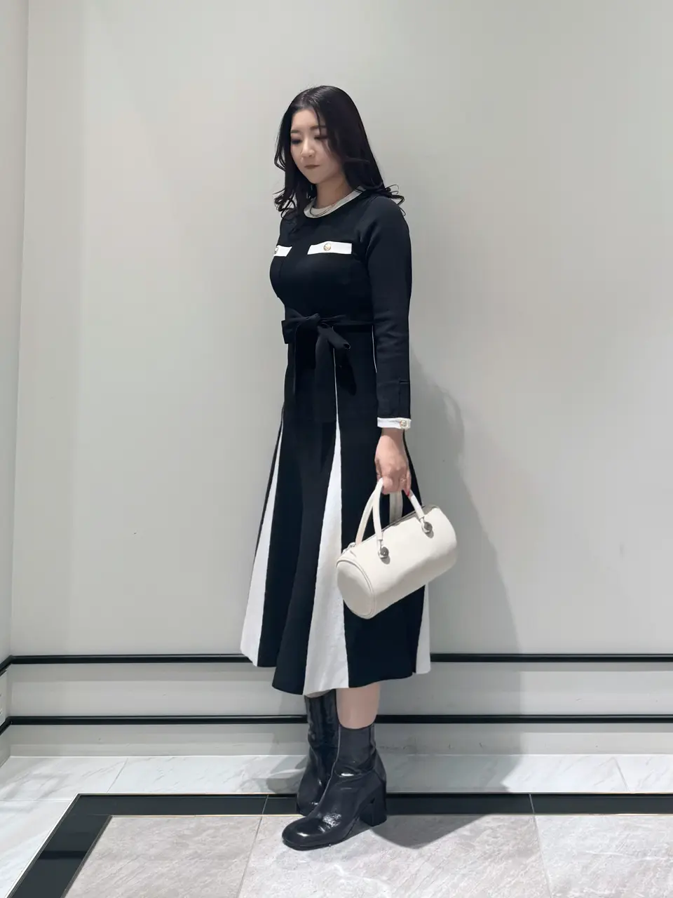 GRACE CONTINENTAL MOMOKO コーディネート画像