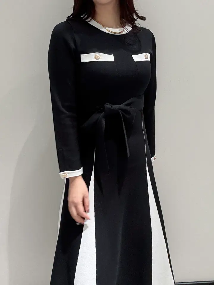 GRACE CONTINENTAL MOMOKO コーディネート画像