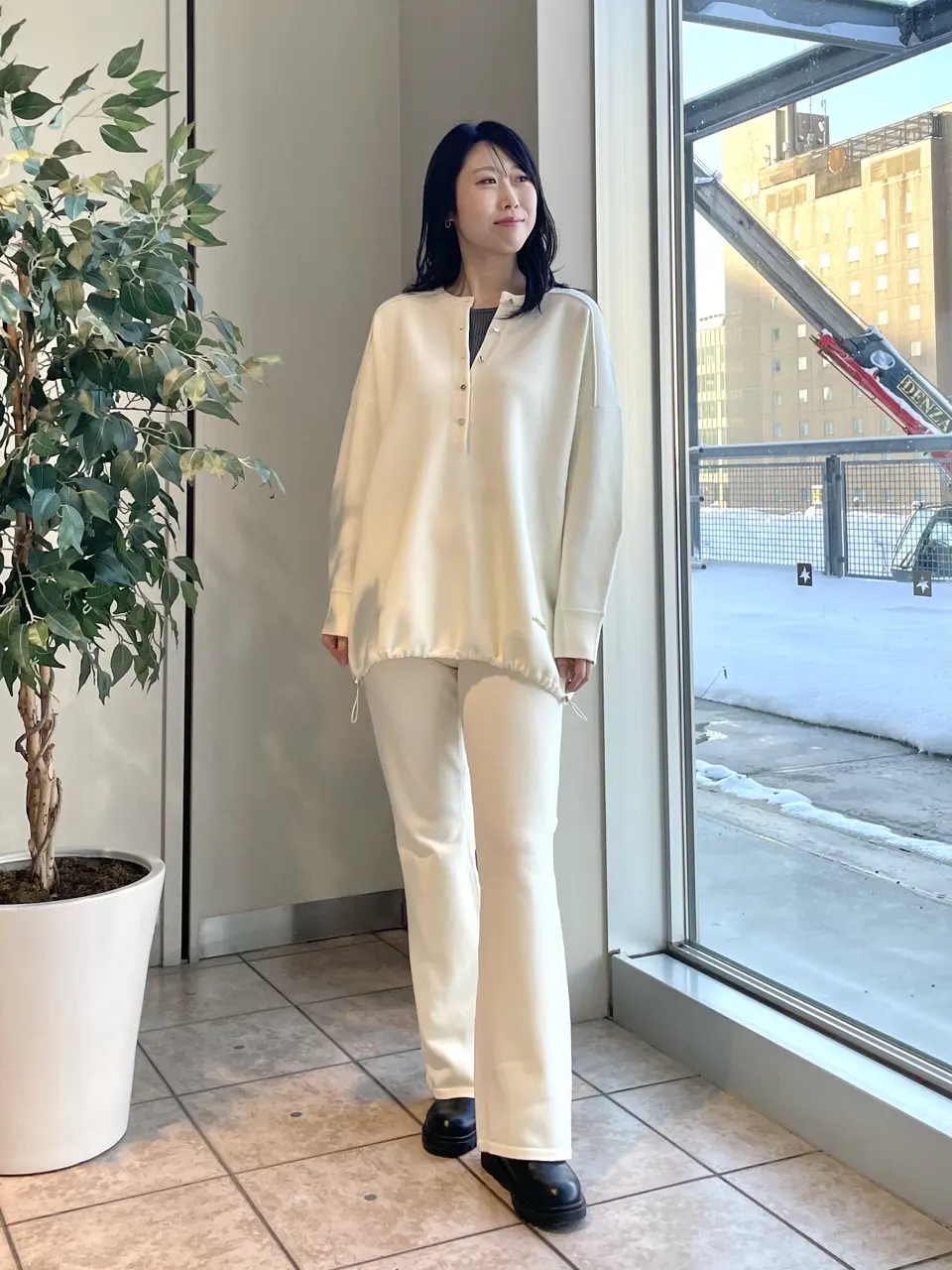 GRACE CONTINENTAL 端場　わかな コーディネート画像