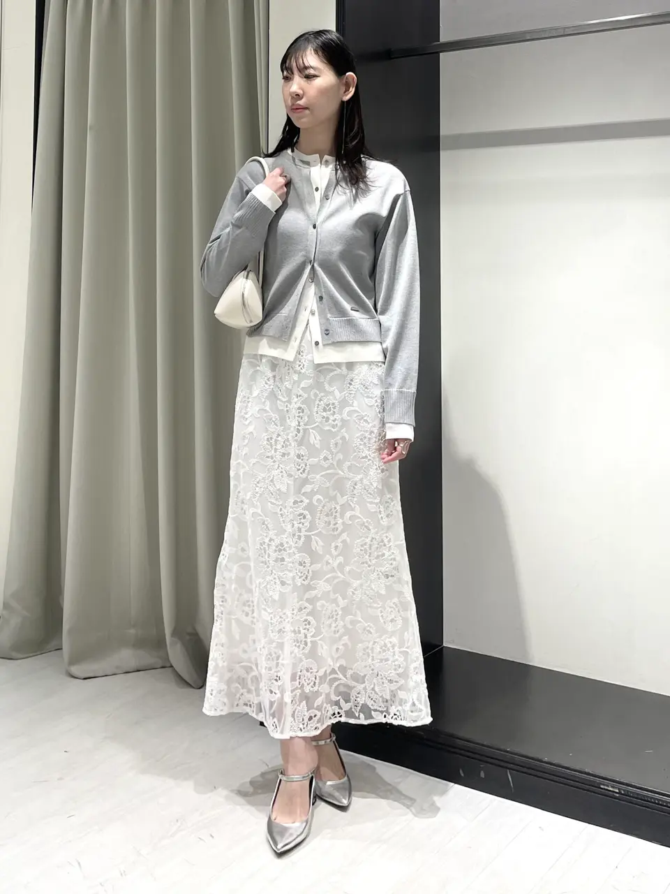 GRACE CONTINENTAL kobayashi コーディネート画像