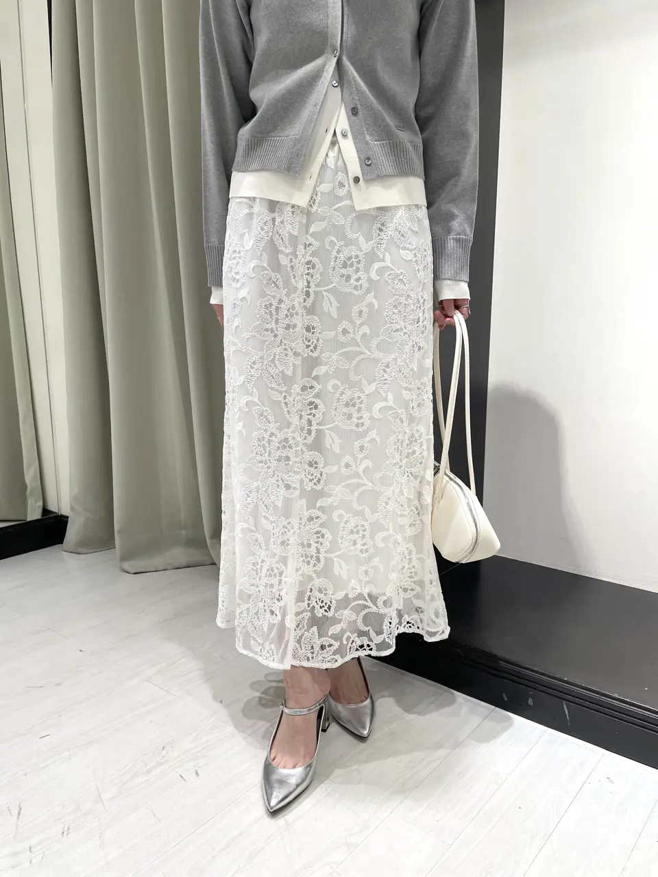 GRACE CONTINENTAL kobayashi コーディネート画像