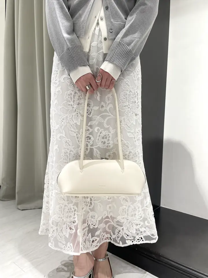 GRACE CONTINENTAL kobayashi コーディネート画像