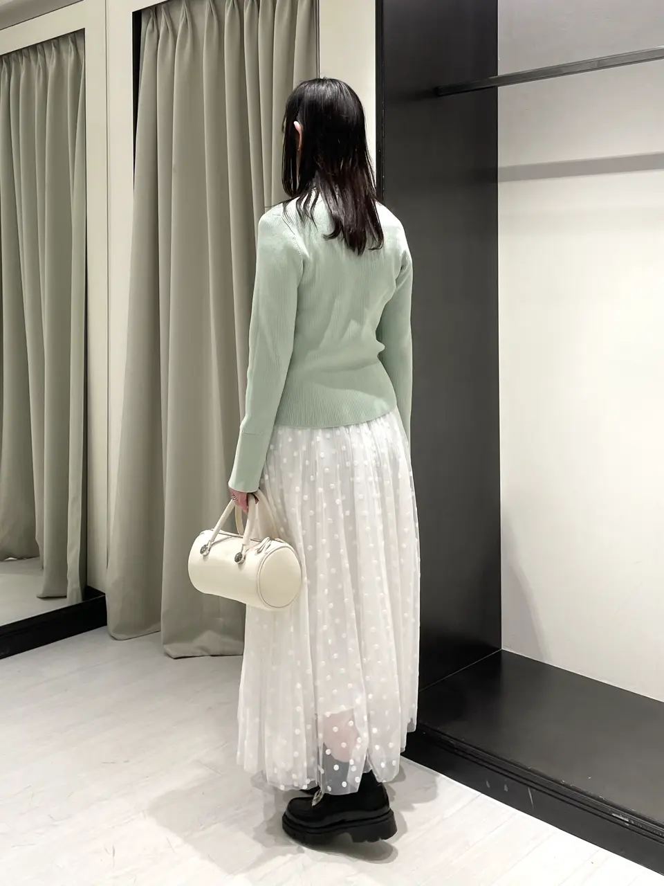 GRACE CONTINENTAL kobayashi コーディネート画像