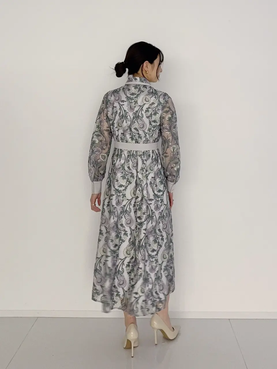 GRACE CONTINENTAL Hikaru Okada コーディネート画像