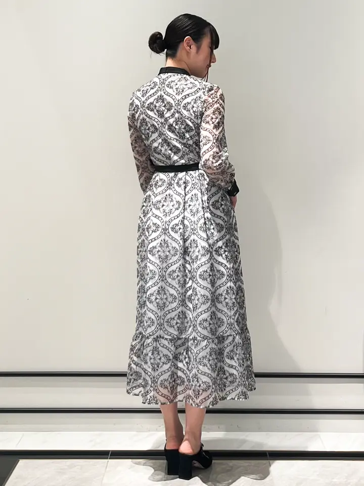 GRACE CONTINENTAL CHISAKO.S コーディネート画像