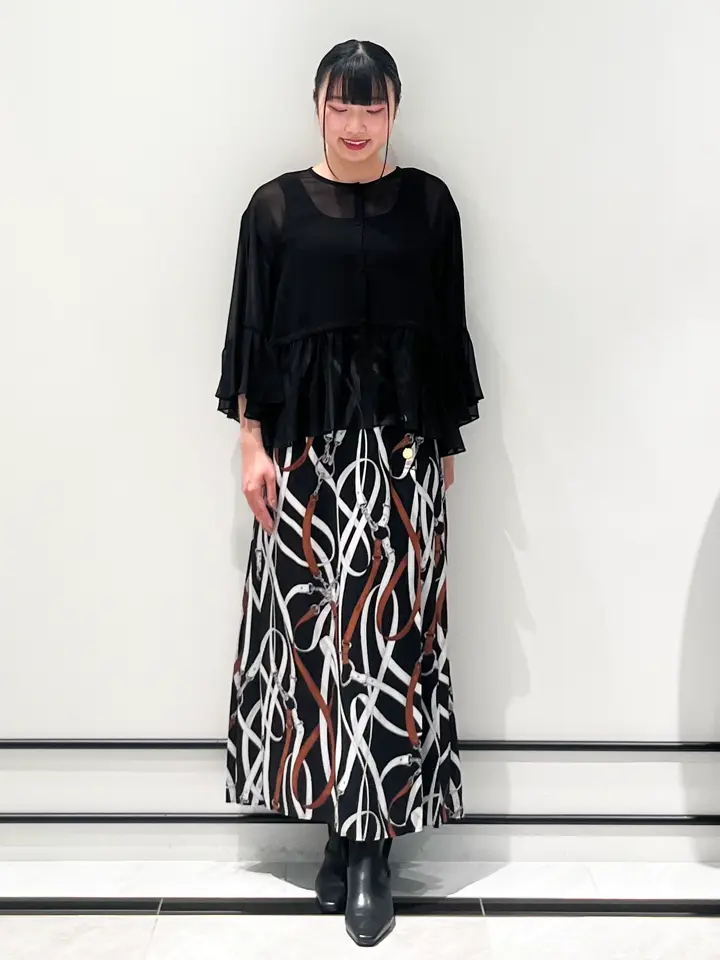 GRACE CONTINENTAL CHISAKO.S コーディネート画像