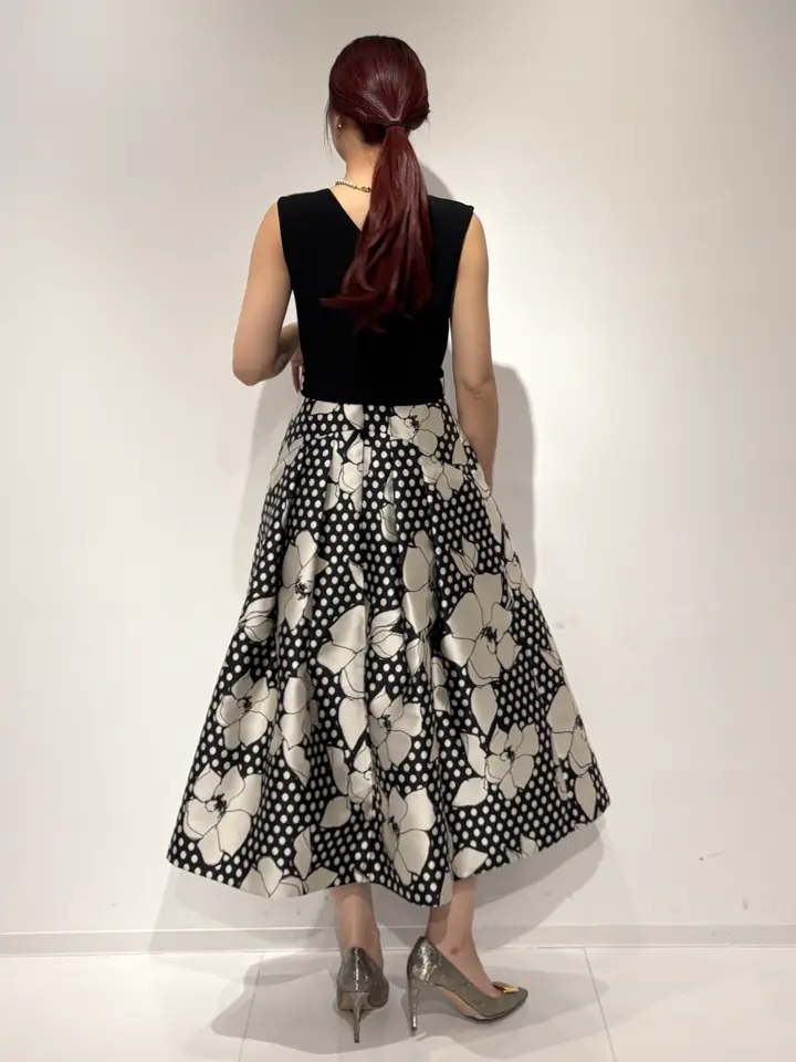 GRACE CONTINENTAL Yuuki NOZAWA コーディネート画像