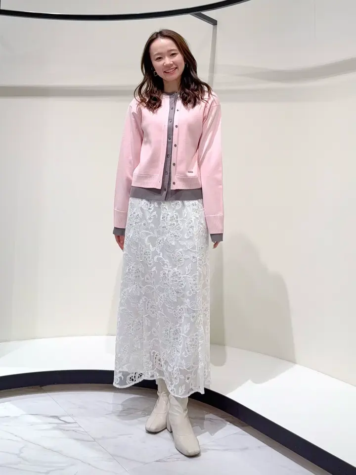 GRACE CONTINENTAL Suzuka コーディネート画像