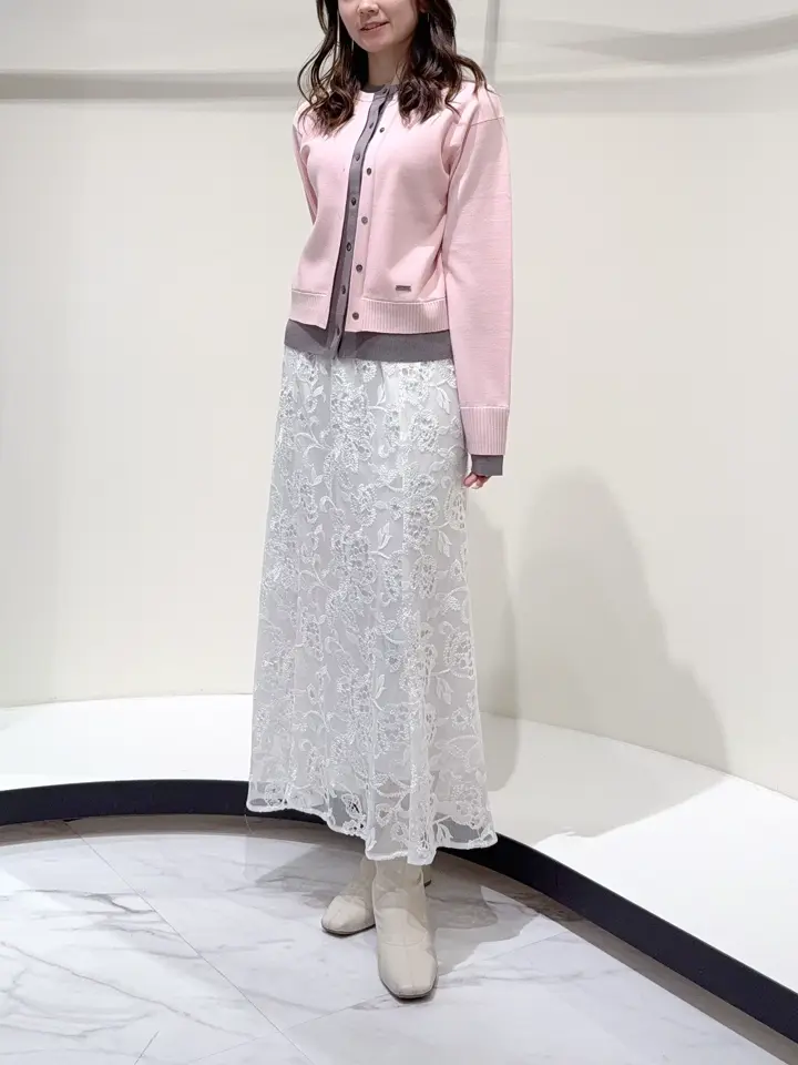 GRACE CONTINENTAL Suzuka コーディネート画像