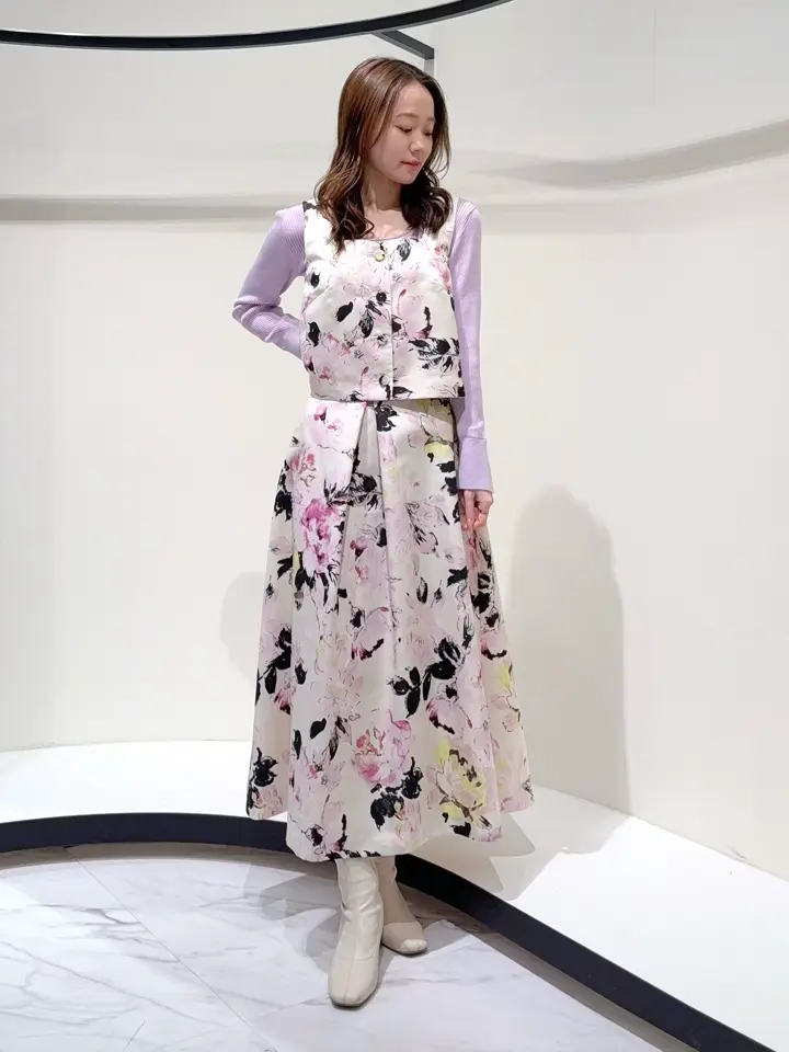 GRACE CONTINENTAL Suzuka コーディネート画像