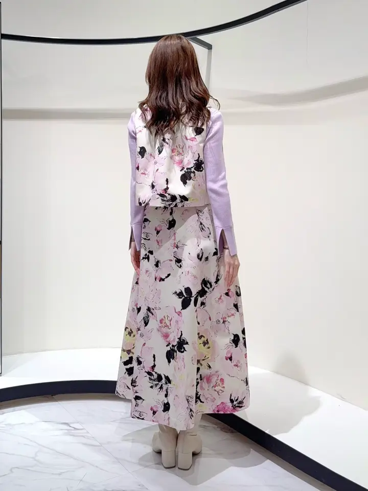 GRACE CONTINENTAL Suzuka コーディネート画像