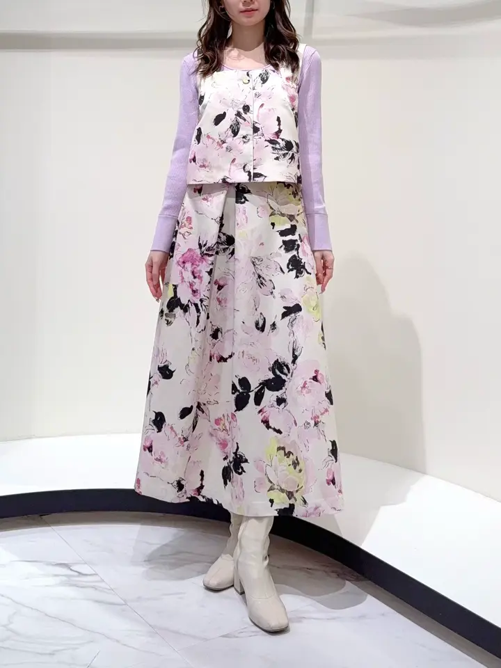 GRACE CONTINENTAL Suzuka コーディネート画像