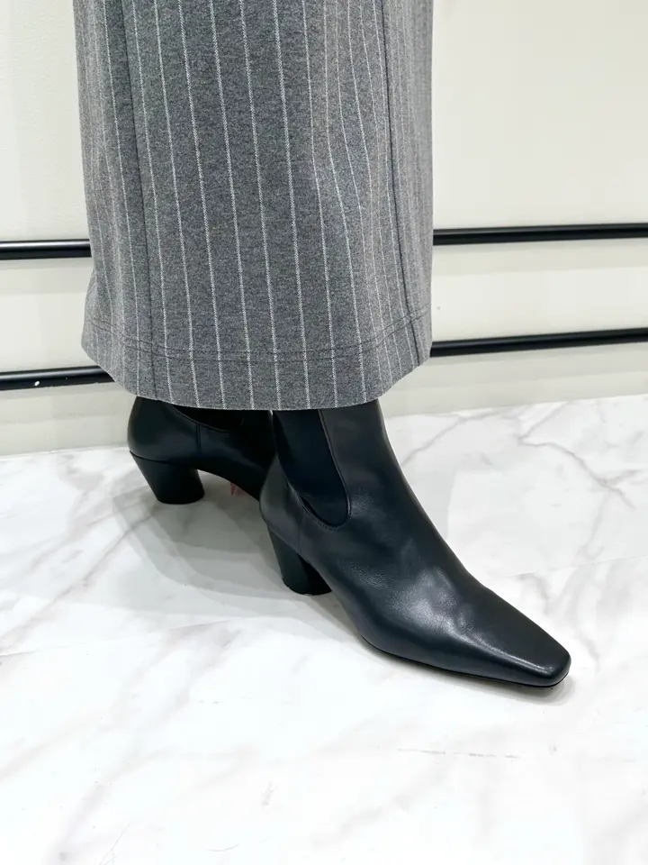 GRACE CONTINENTAL Wakazono コーディネート画像