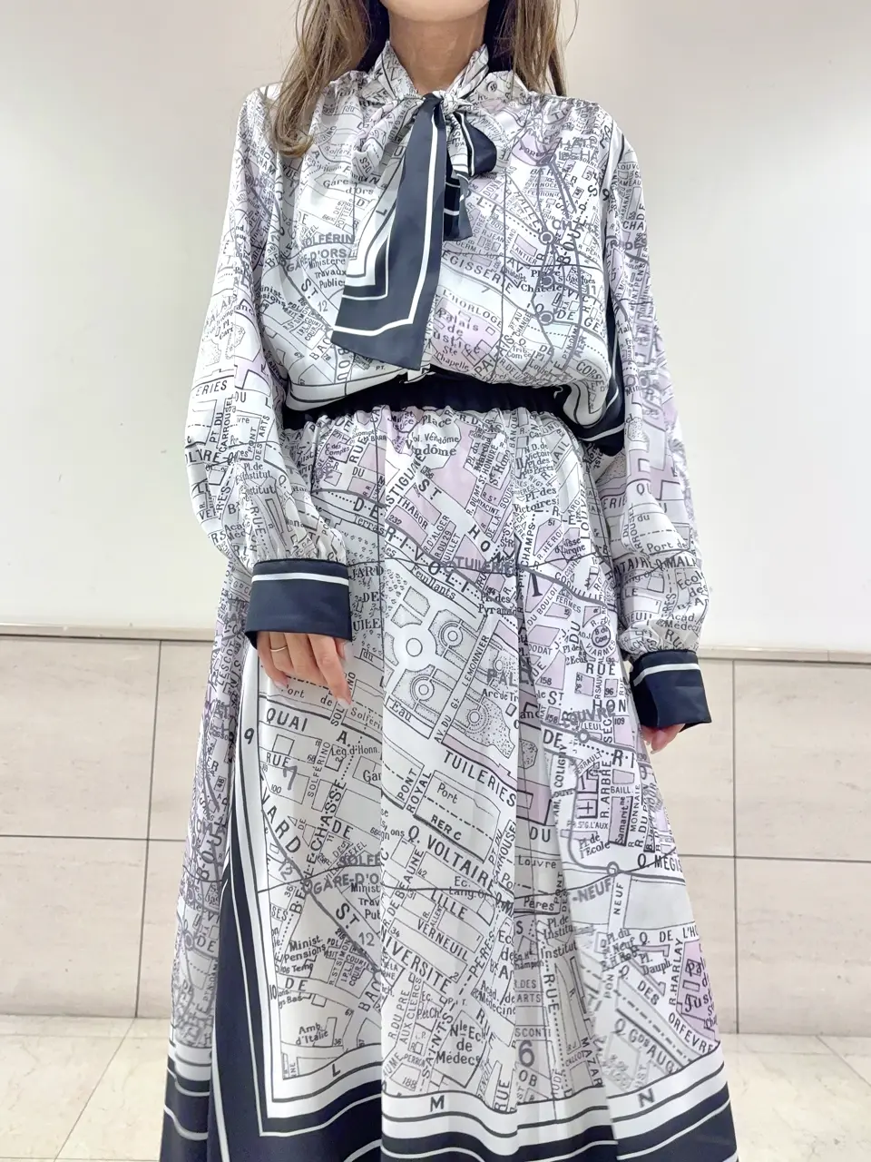 GRACE CONTINENTAL yukimi yonee コーディネート画像