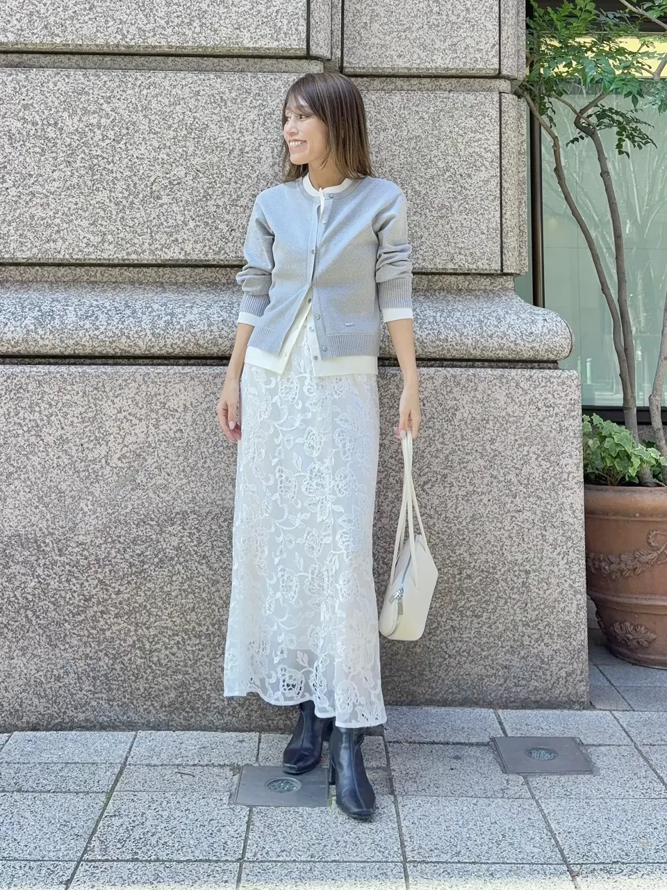 GRACE CONTINENTAL yukimi yonee コーディネート画像