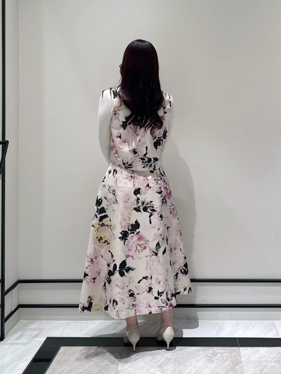 GRACE CONTINENTAL MOMOKO コーディネート画像