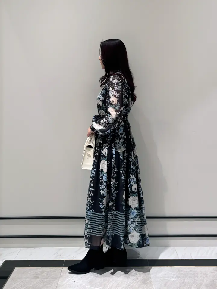 GRACE CONTINENTAL MOMOKO コーディネート画像