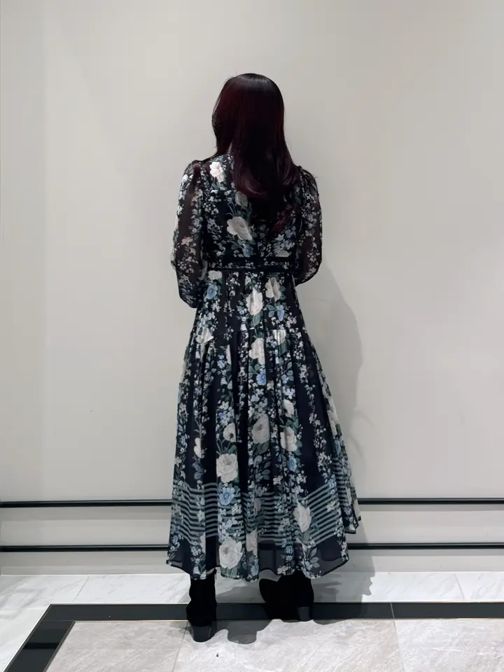 GRACE CONTINENTAL MOMOKO コーディネート画像