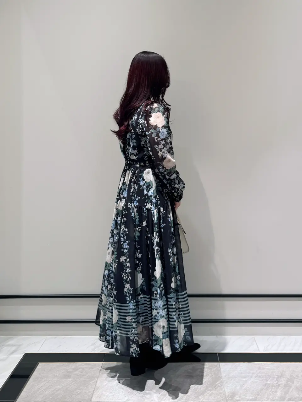 GRACE CONTINENTAL MOMOKO コーディネート画像