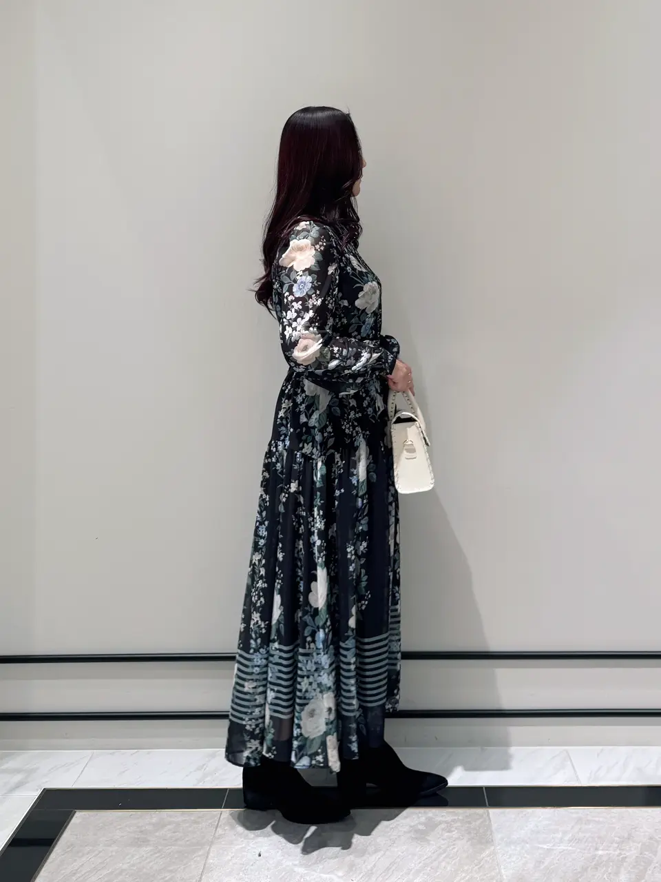 GRACE CONTINENTAL MOMOKO コーディネート画像