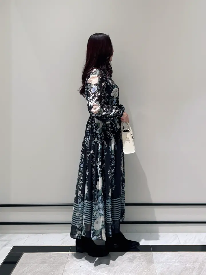 GRACE CONTINENTAL MOMOKO コーディネート画像