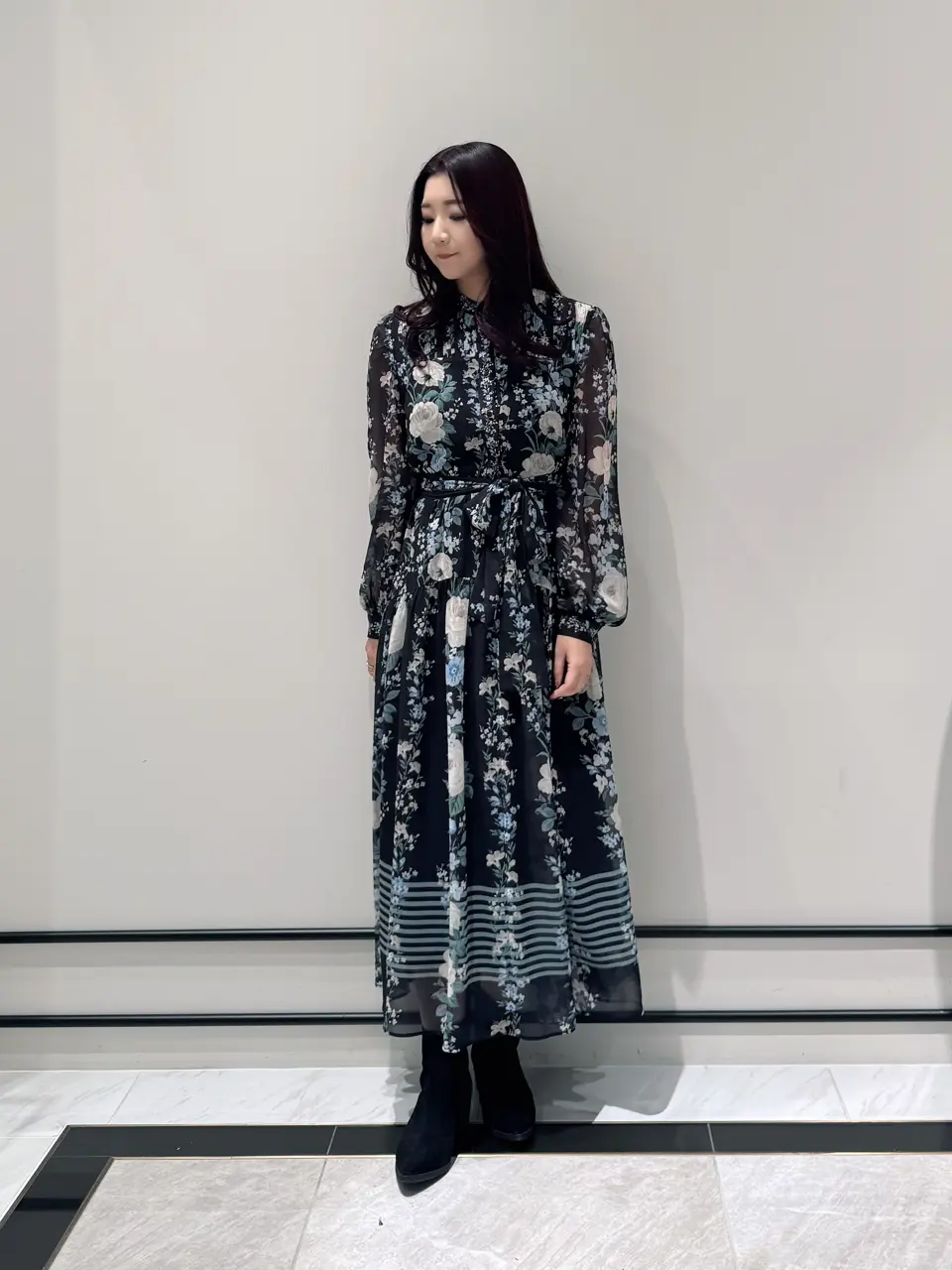 GRACE CONTINENTAL MOMOKO コーディネート画像