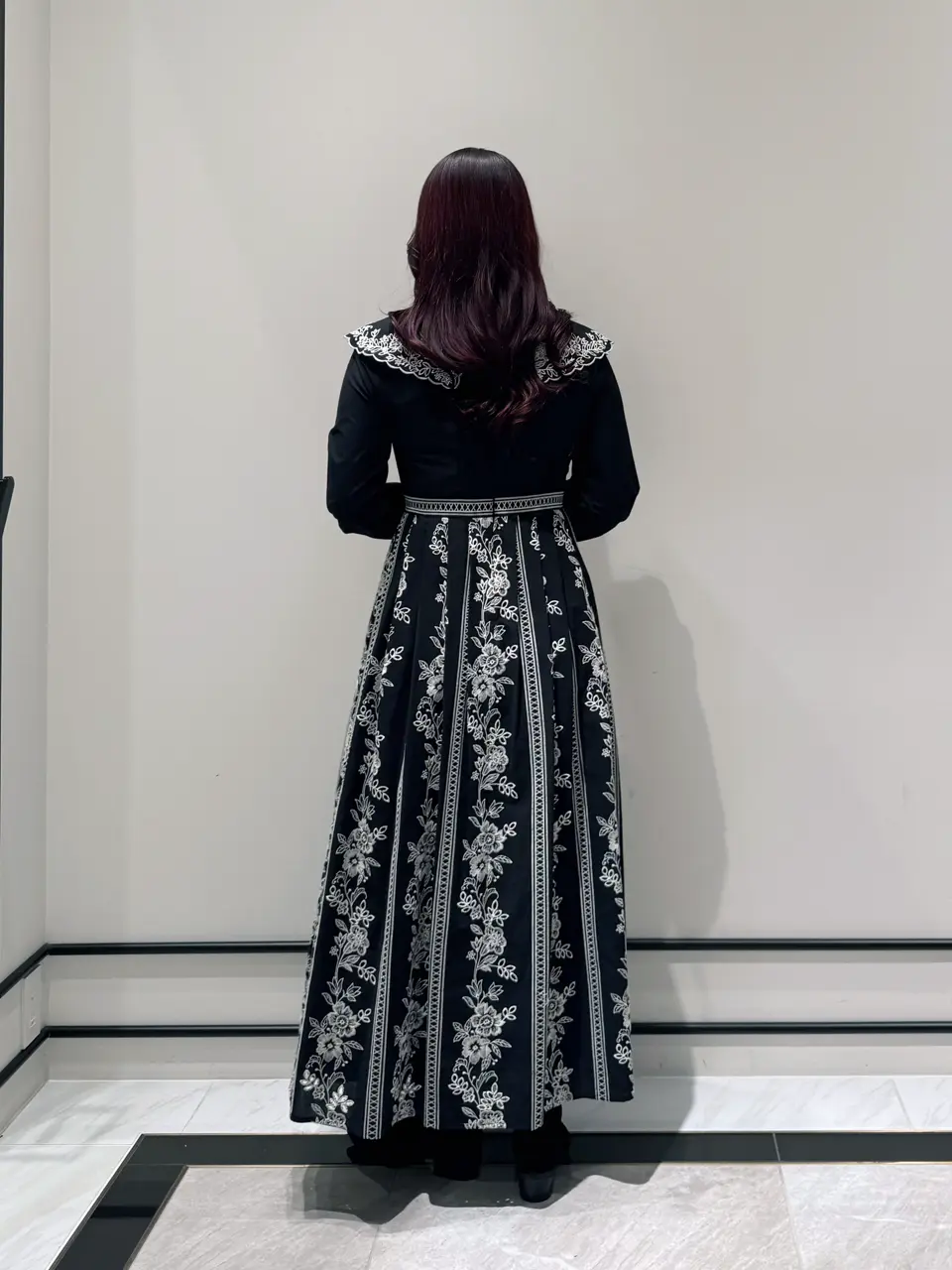 GRACE CONTINENTAL MOMOKO コーディネート画像