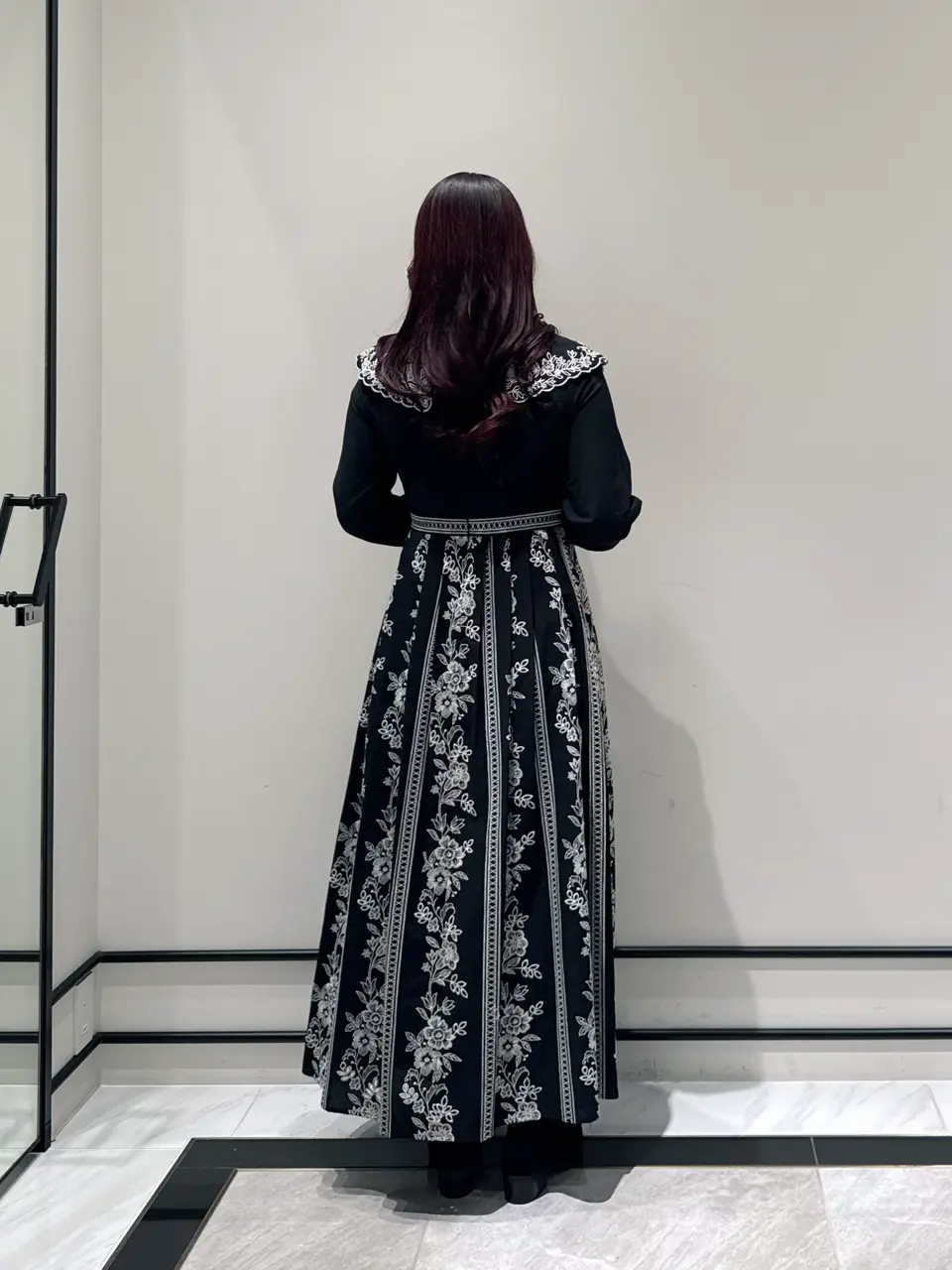 GRACE CONTINENTAL MOMOKO コーディネート画像