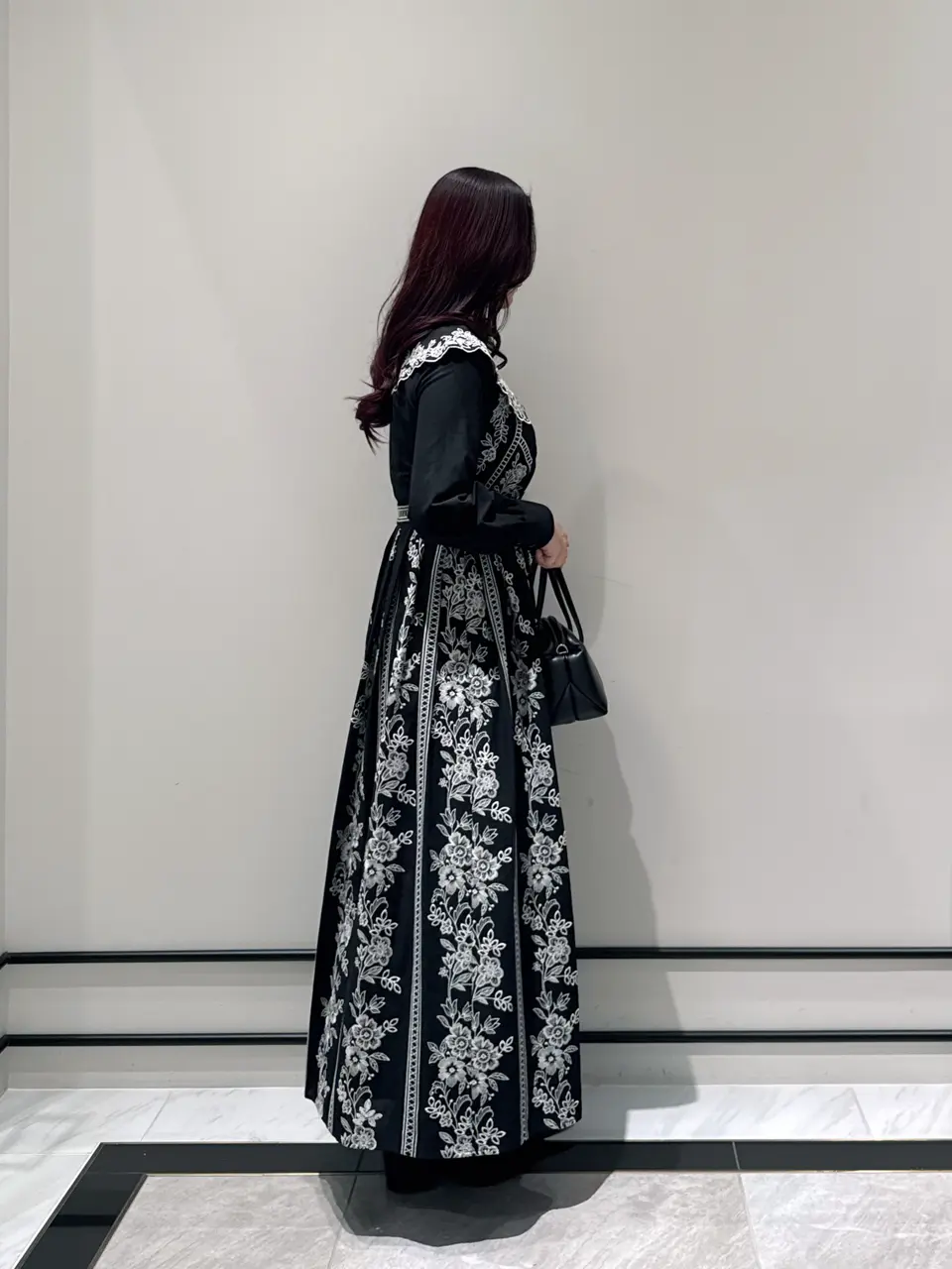 GRACE CONTINENTAL MOMOKO コーディネート画像