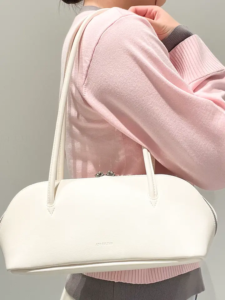 GRACE CONTINENTAL CHISAKO.S コーディネート画像