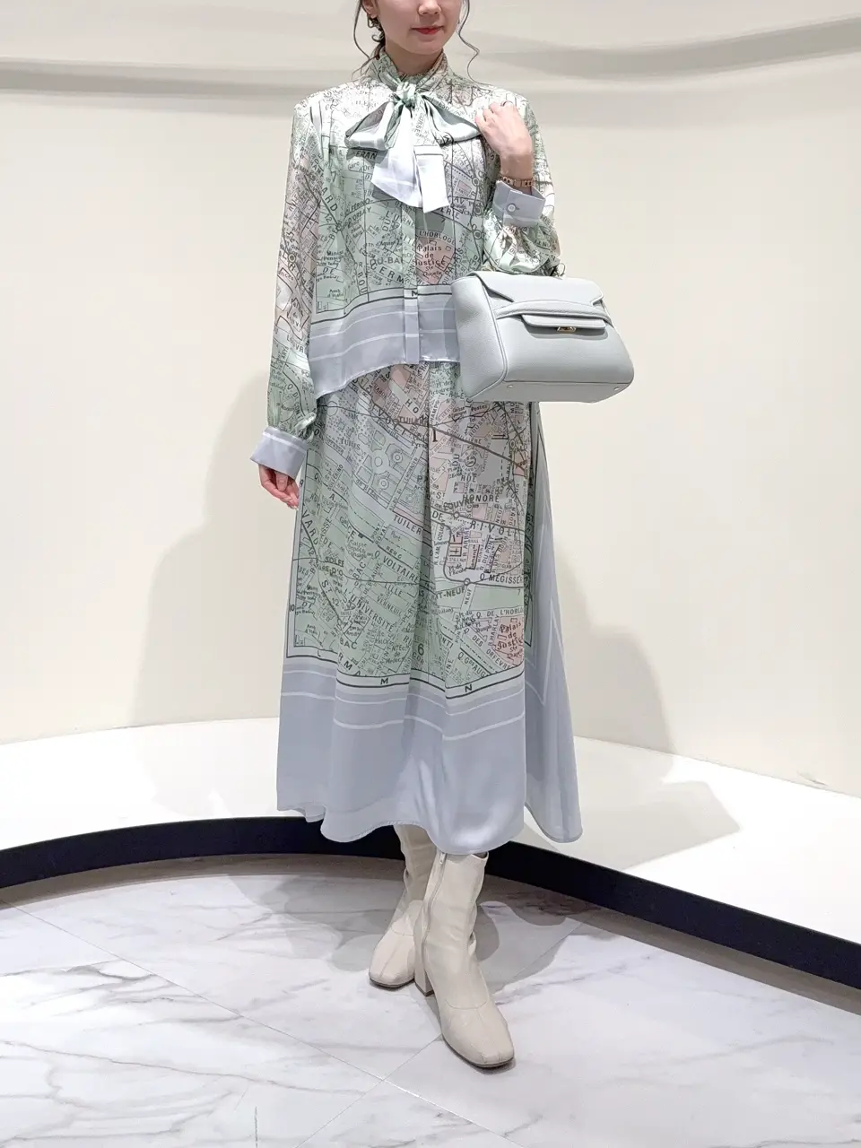 GRACE CONTINENTAL Suzuka コーディネート画像