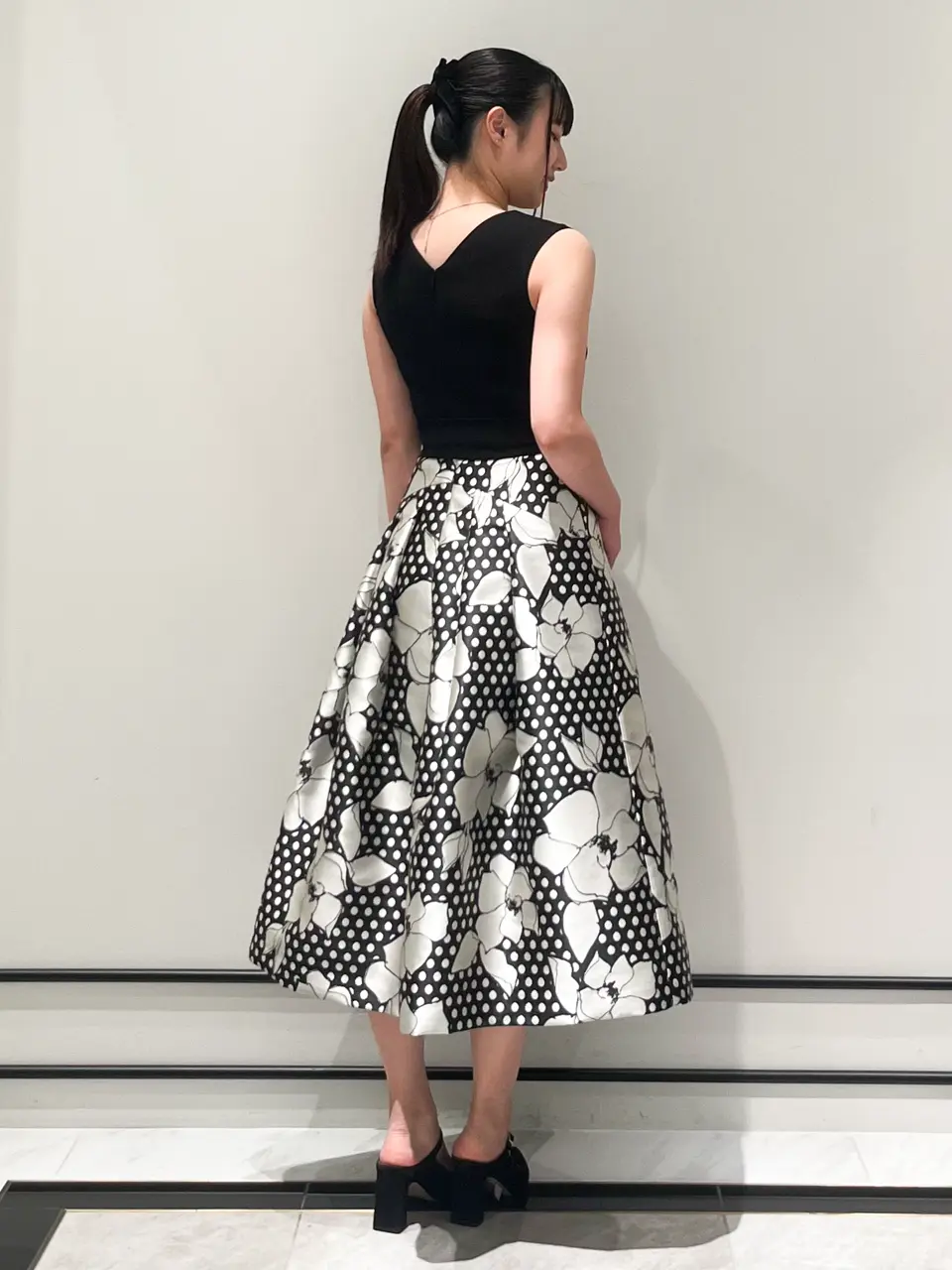 GRACE CONTINENTAL CHISAKO.S コーディネート画像