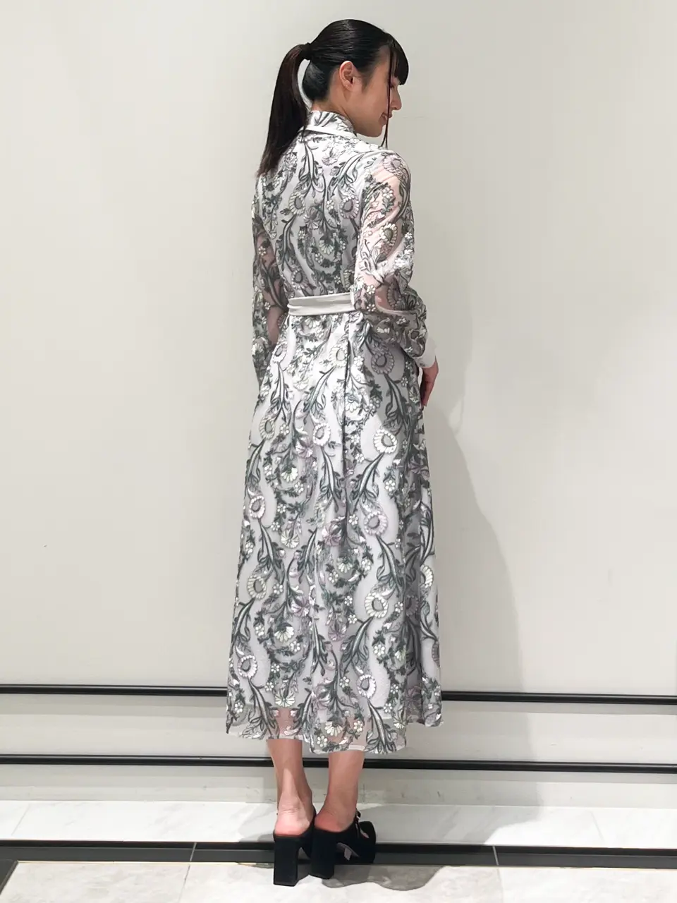 GRACE CONTINENTAL CHISAKO.S コーディネート画像