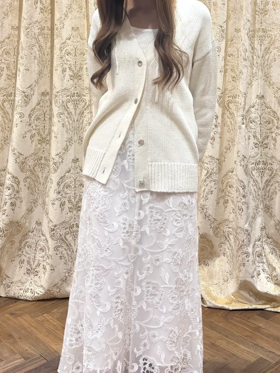 GRACE CONTINENTAL adachi miyuki コーディネート画像