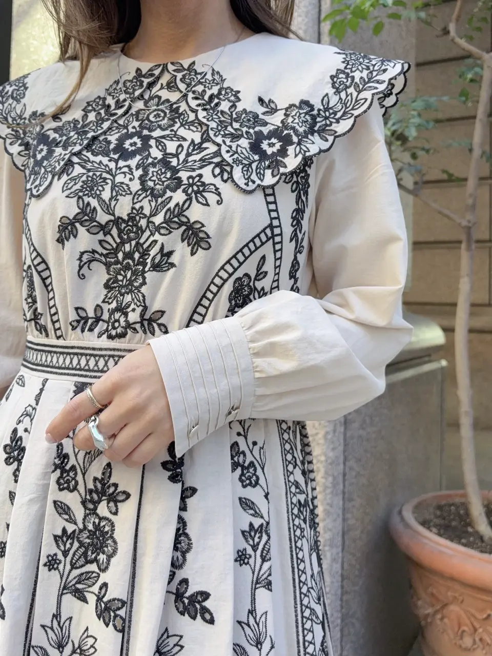 GRACE CONTINENTAL yukimi yonee コーディネート画像