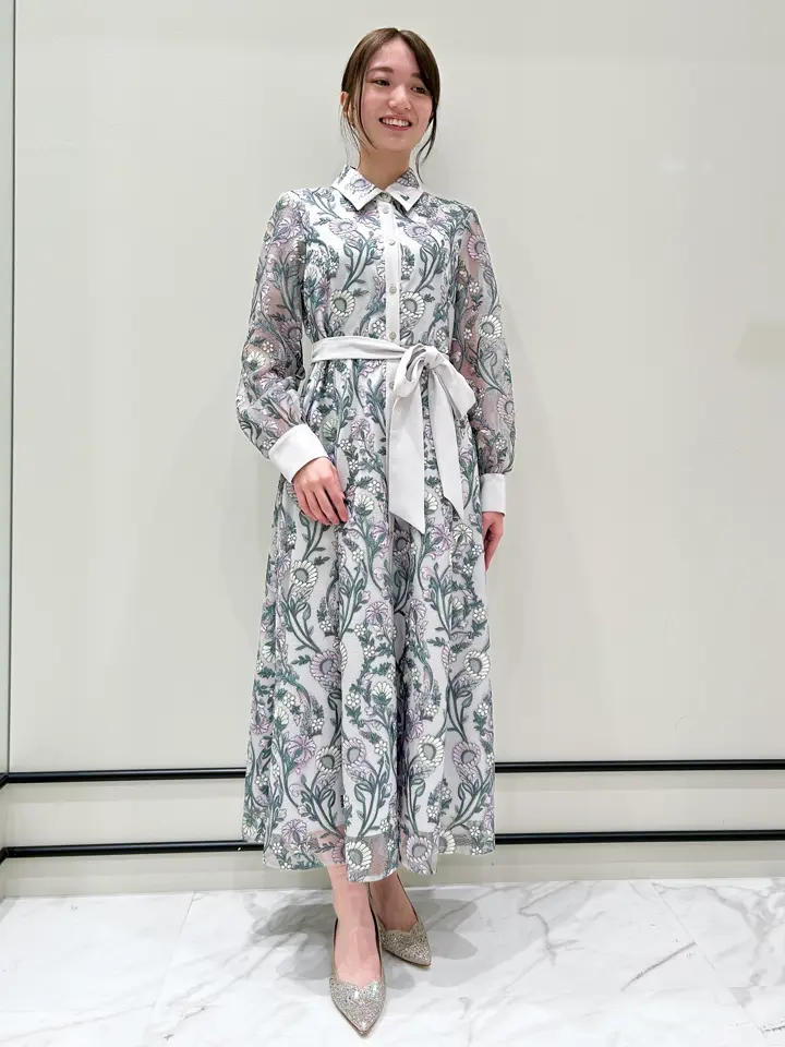 GRACE CONTINENTAL Wakazono コーディネート画像