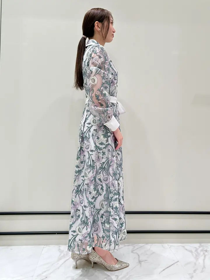 GRACE CONTINENTAL Wakazono コーディネート画像