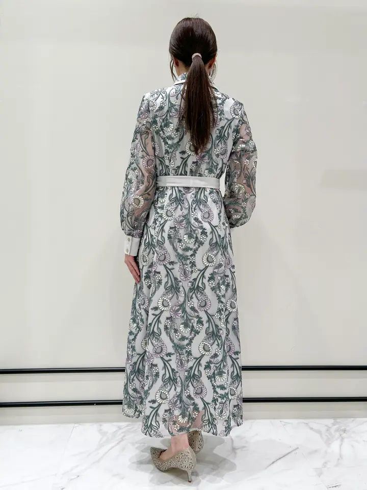 GRACE CONTINENTAL Wakazono コーディネート画像