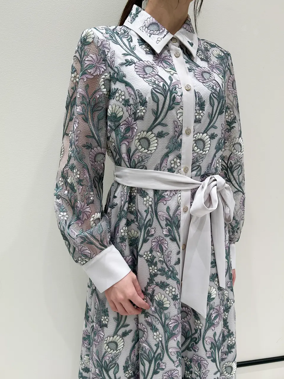 GRACE CONTINENTAL Wakazono コーディネート画像