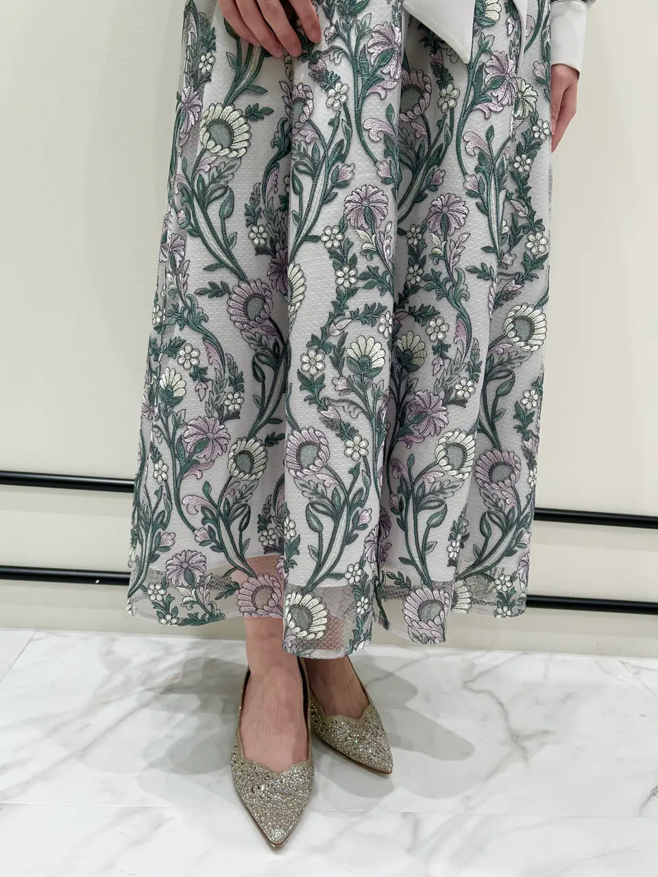 GRACE CONTINENTAL Wakazono コーディネート画像