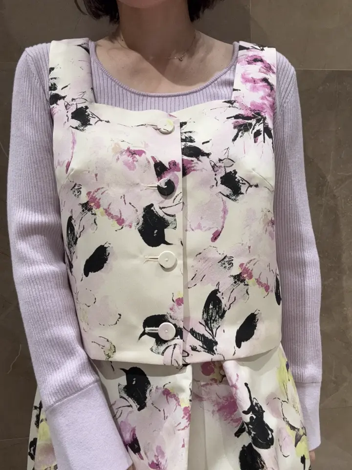 GRACE CONTINENTAL 穐山　香織 コーディネート画像