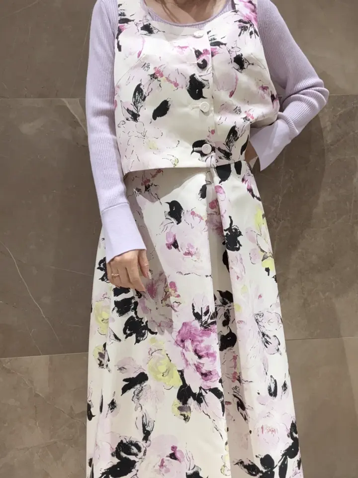 GRACE CONTINENTAL 穐山　香織 コーディネート画像