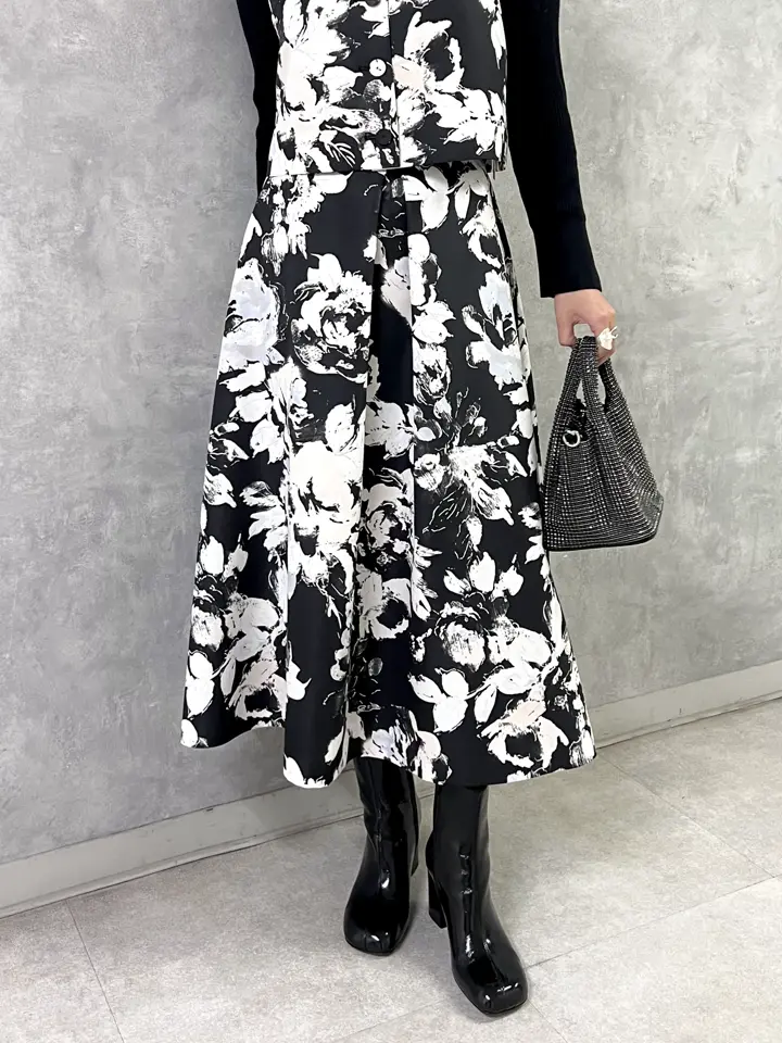 GRACE CONTINENTAL NORIA コーディネート画像