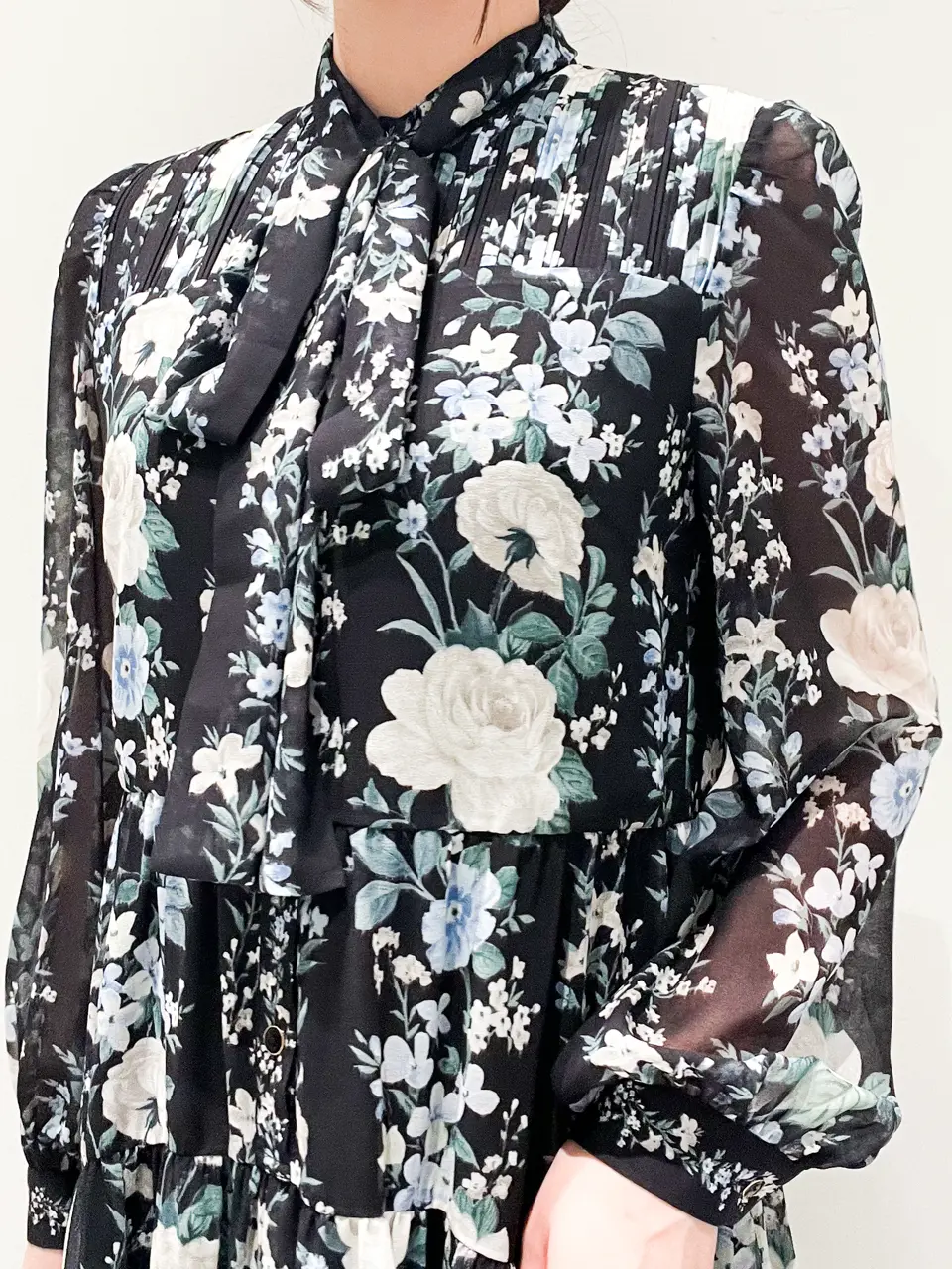 GRACE CONTINENTAL CHISAKO.S コーディネート画像