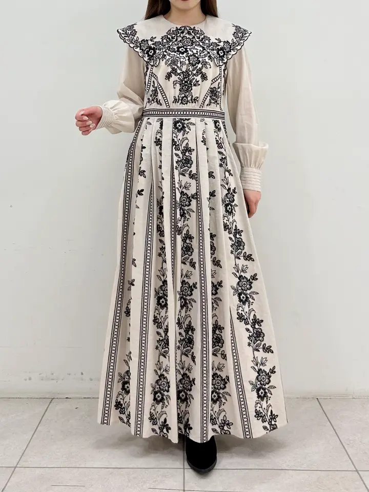 GRACE CONTINENTAL Miu Akamatsu コーディネート画像