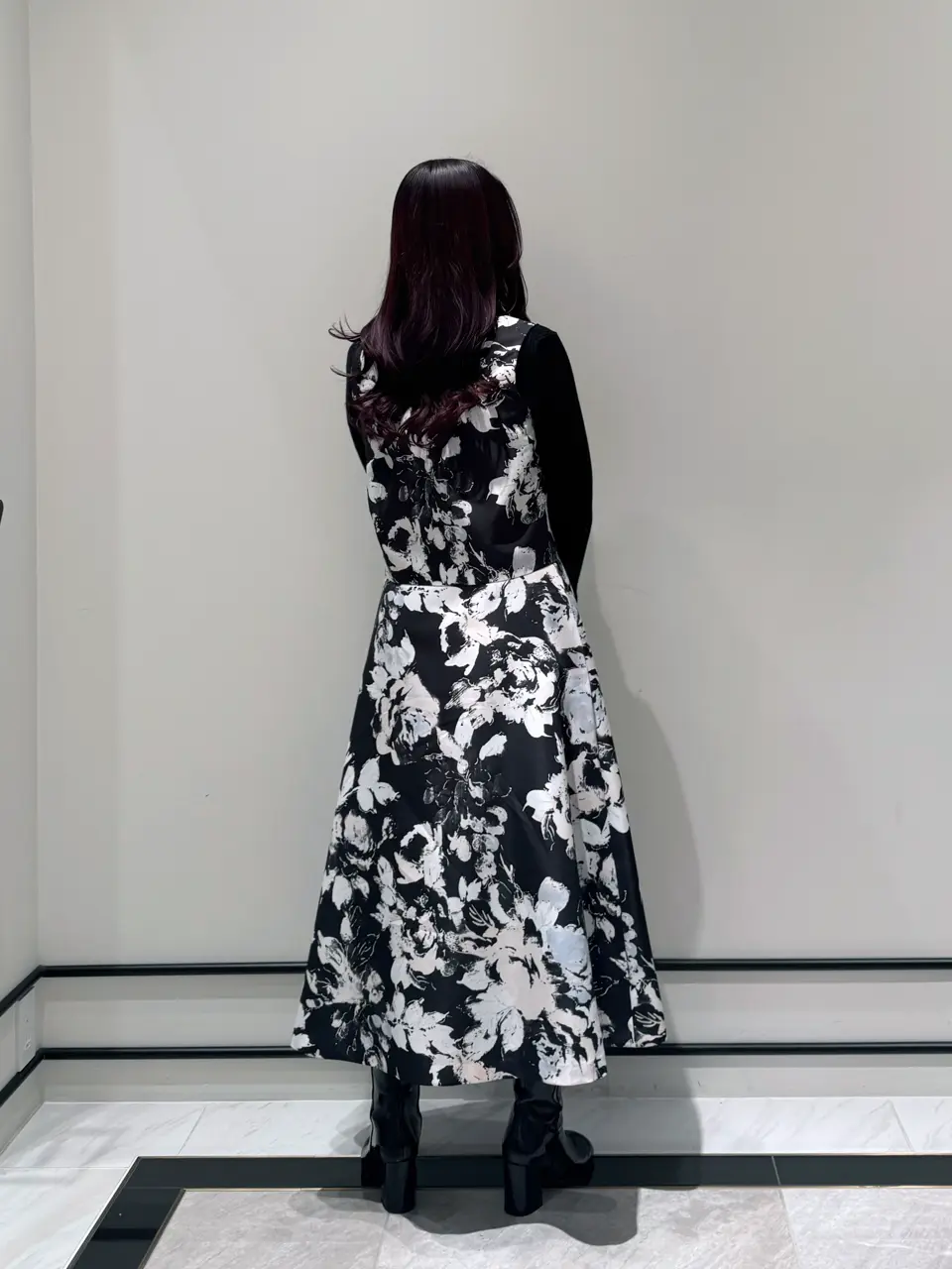 GRACE CONTINENTAL MOMOKO コーディネート画像