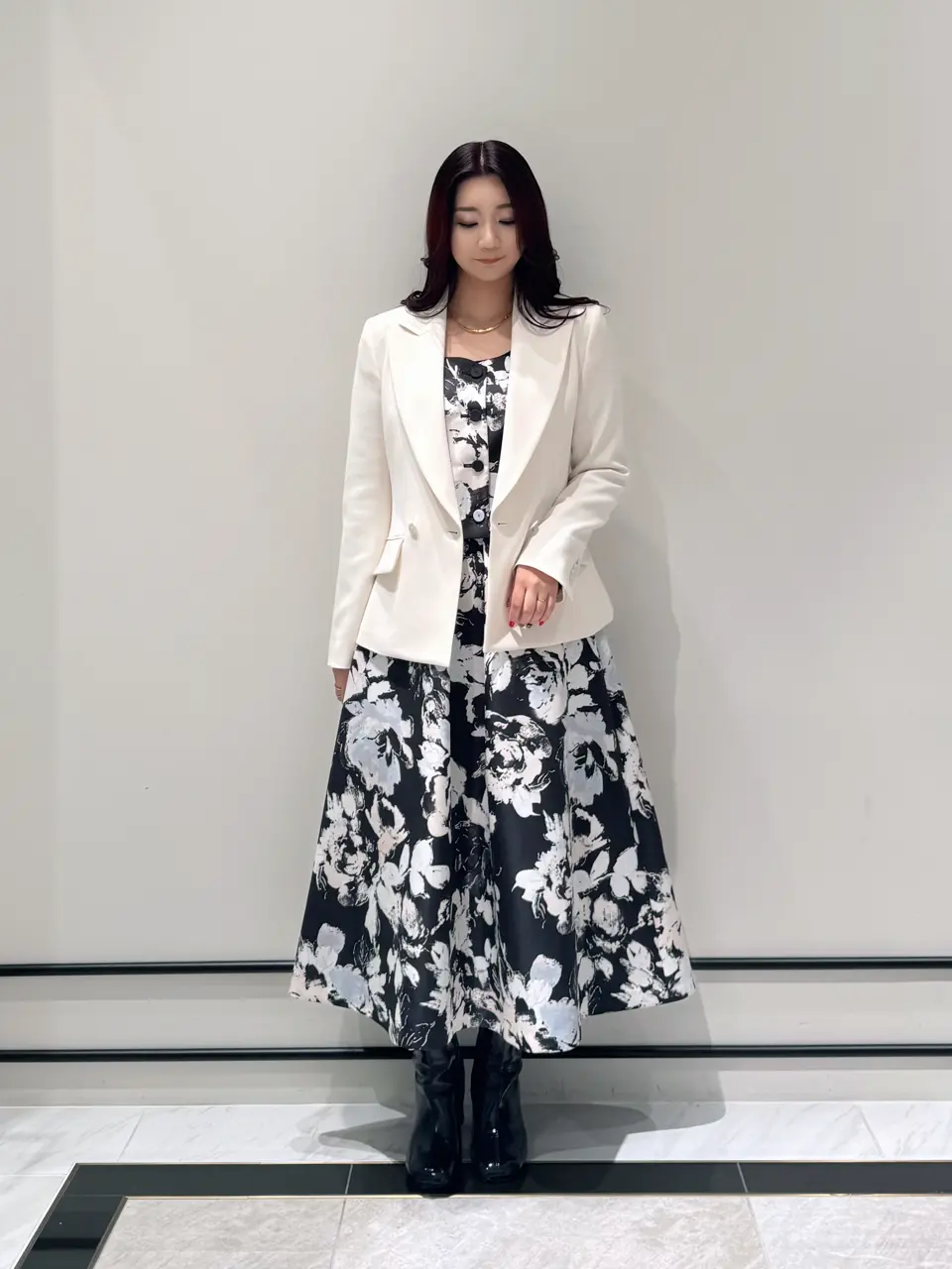 GRACE CONTINENTAL MOMOKO コーディネート画像